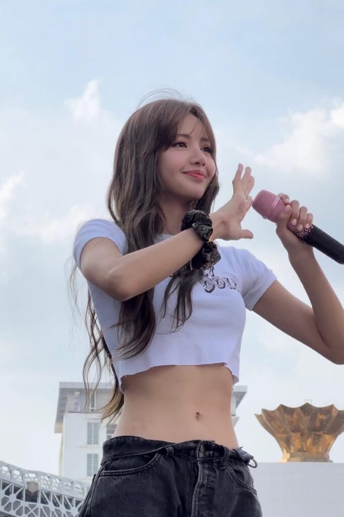 230527 Lisa