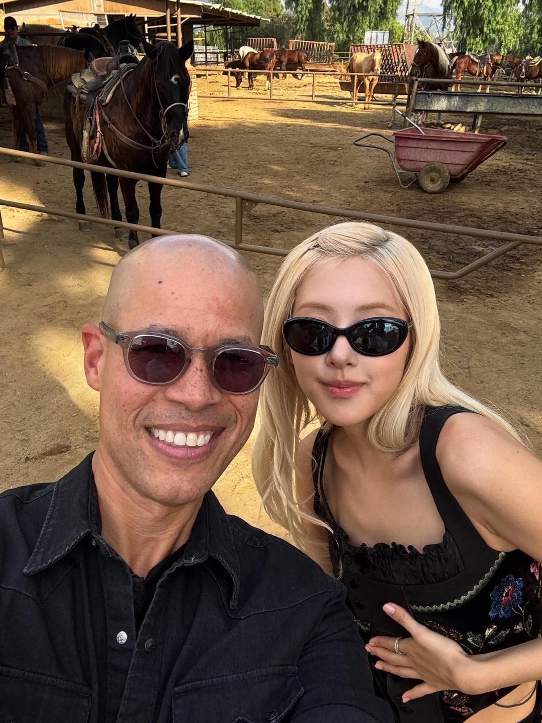 ROSÉ on CBS Mornings behind the scenes