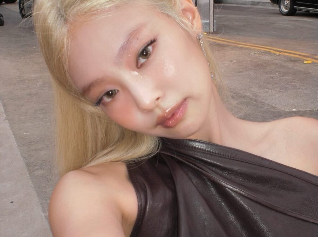241028 Jennie Instagram Update