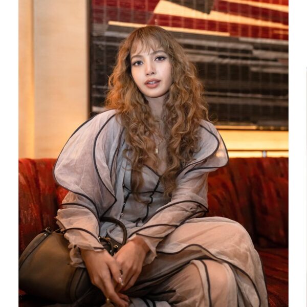 251213 propagandastudioasia IG Update w/ Lisa