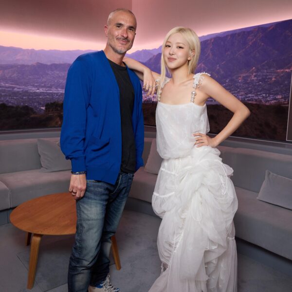 251212 ROSÉ for another interview with Zane Lowe for Apple Music is out tomorrow!