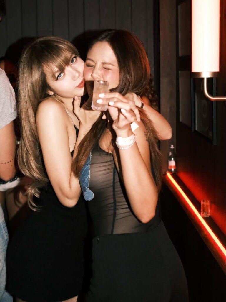 251202 sssorn_chonnasorn IG Update w/ Lisa
