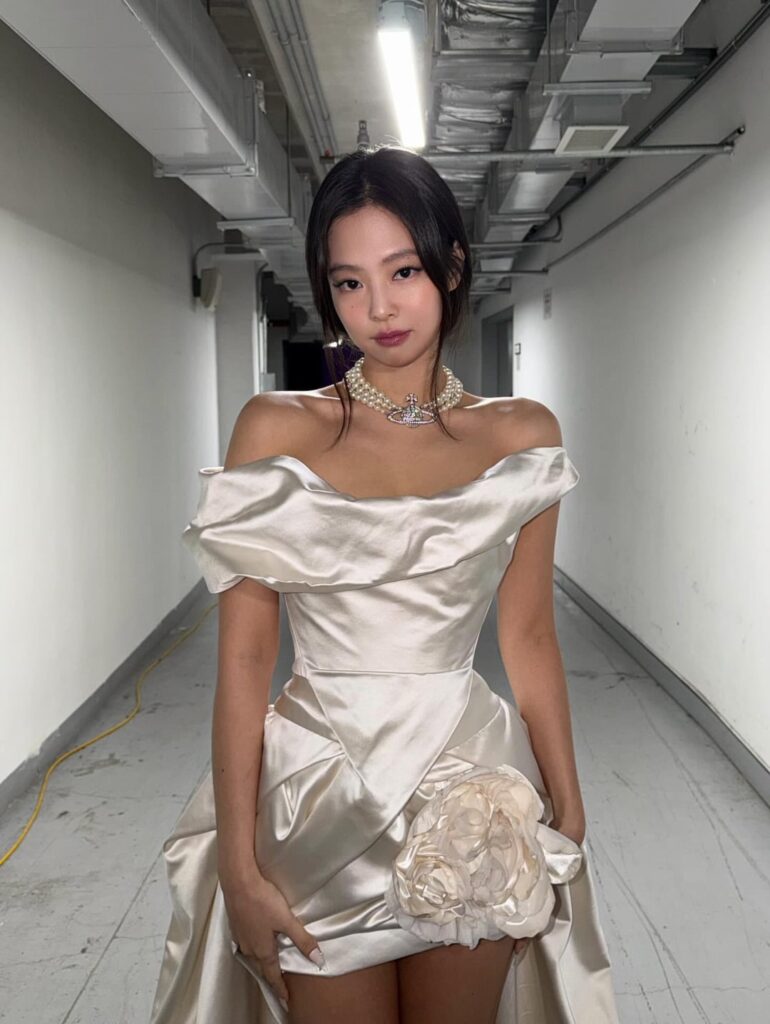 251224 Jennie IG Update