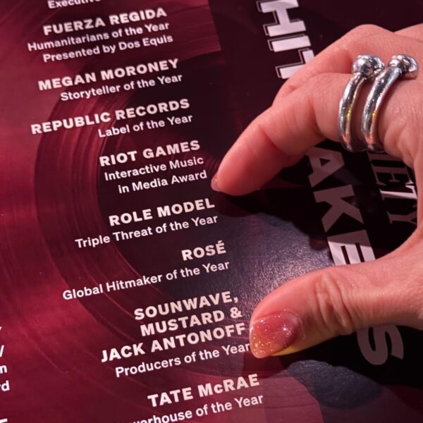 251208 Joan IG Story Update w/ ROSÉ