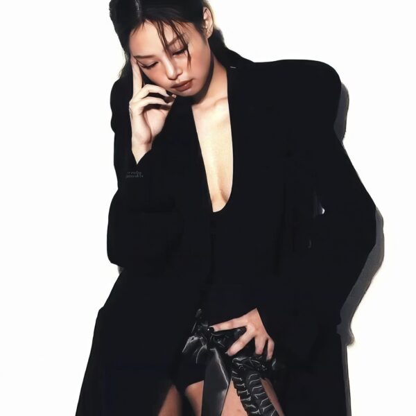 250110 JENNIE graces the cover of Billboard