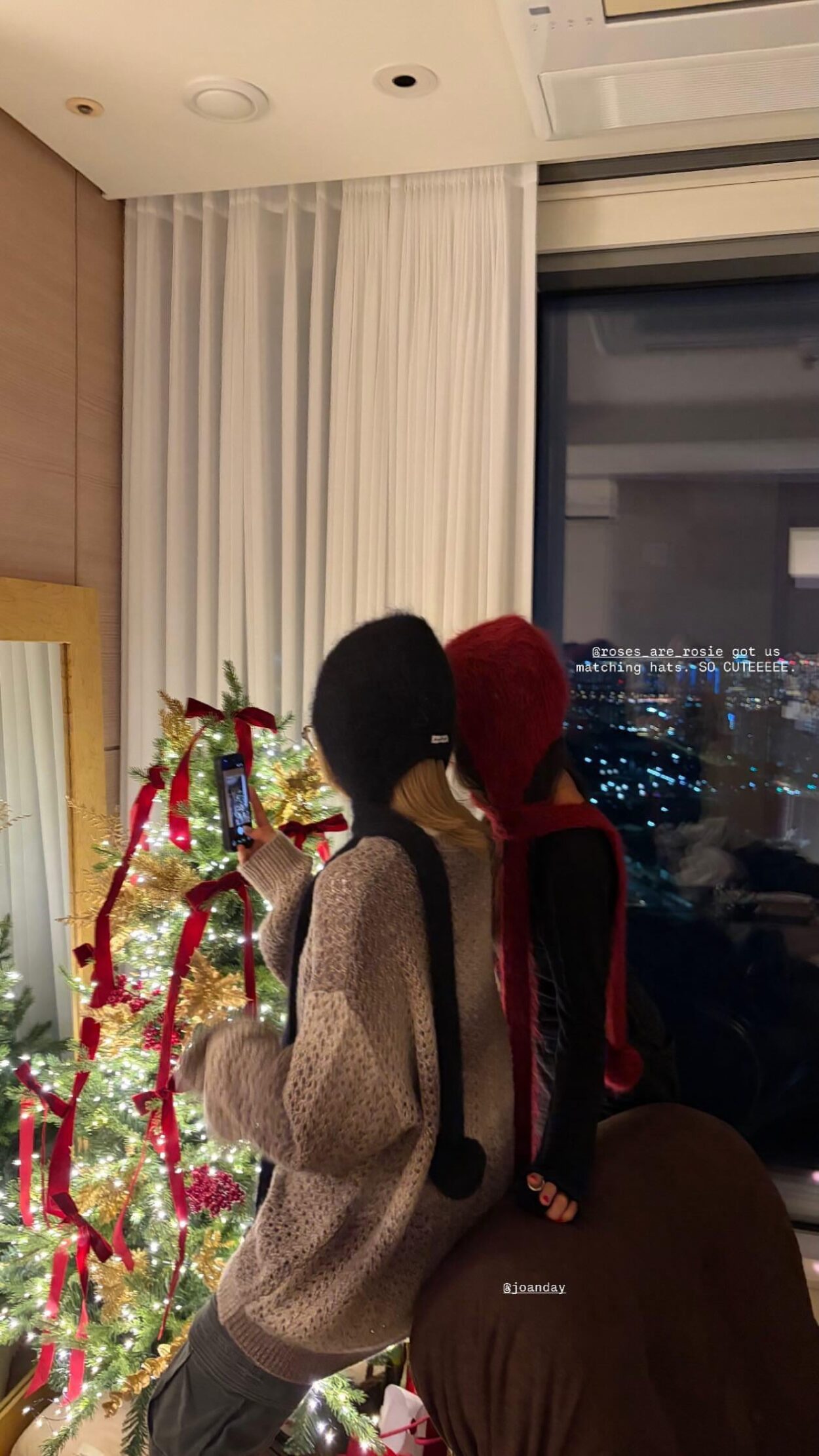 251226 Rosé IG Story Update