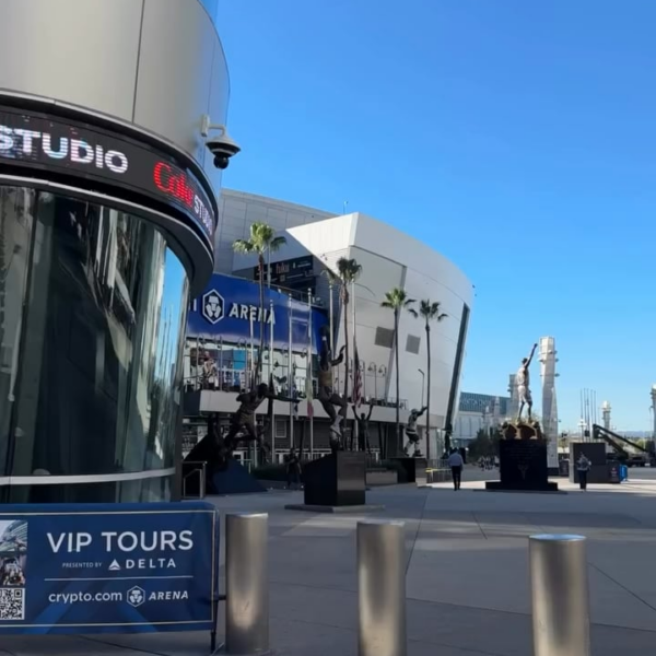 251209 Rosé (vampirehollie) IG Update