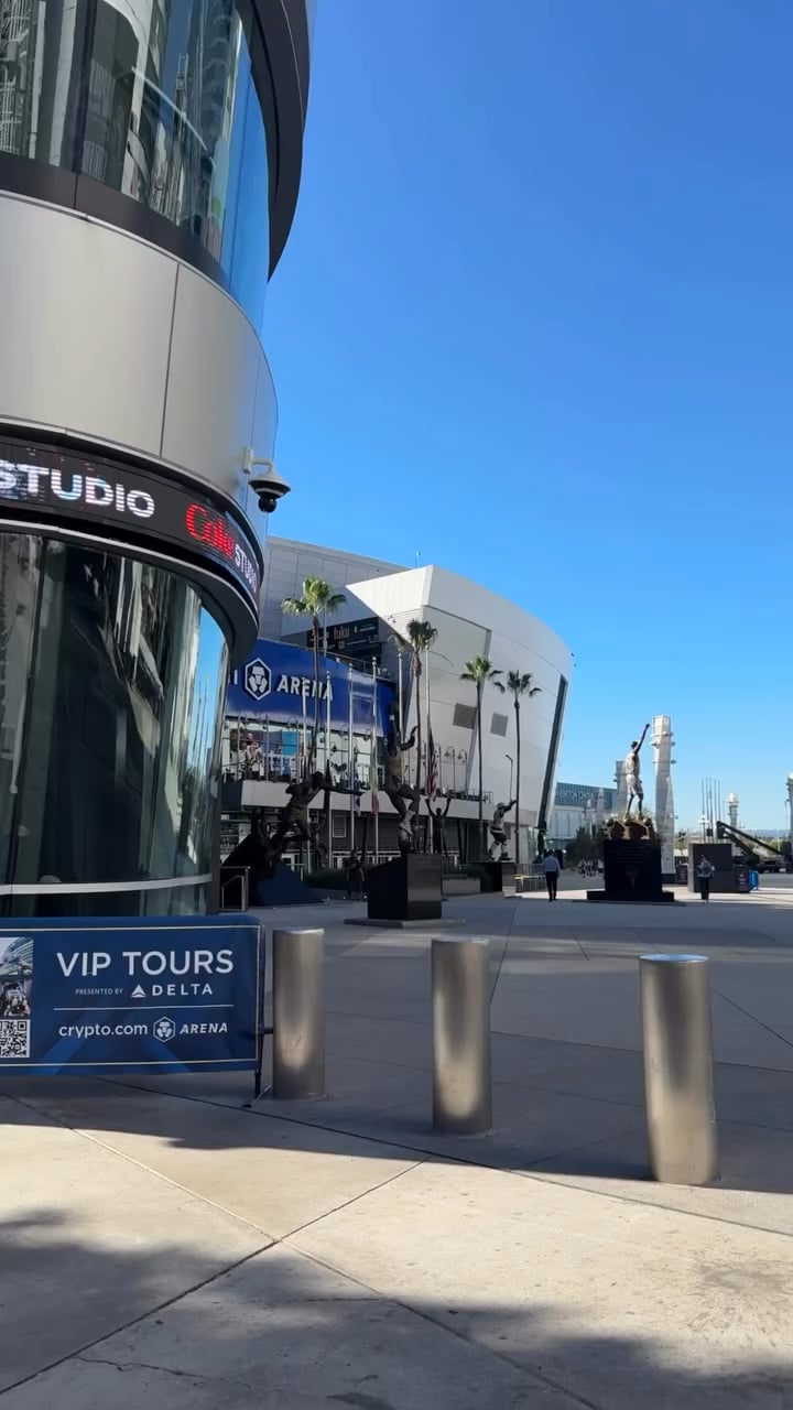 251209 Rosé (vampirehollie) IG Update