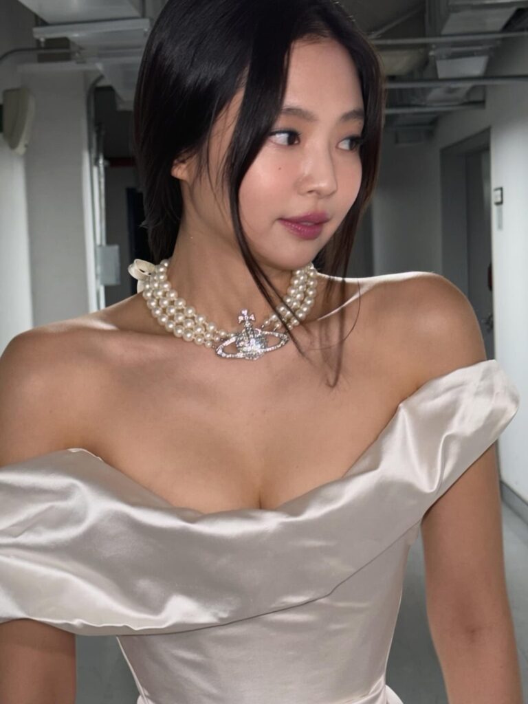 Jennie Instagram Update - 251224