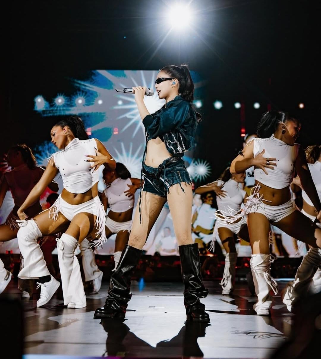 251218 Jennie Instagram Update