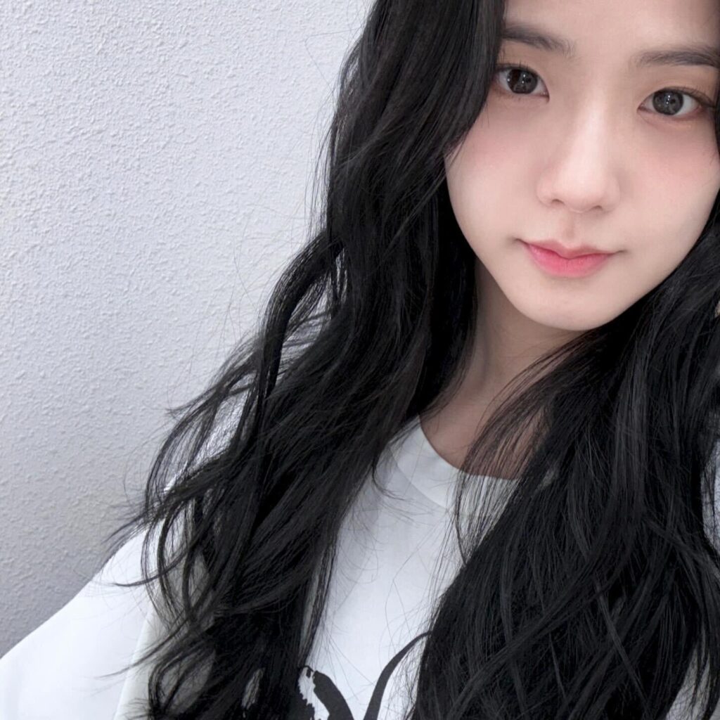 Jisoo - 240513