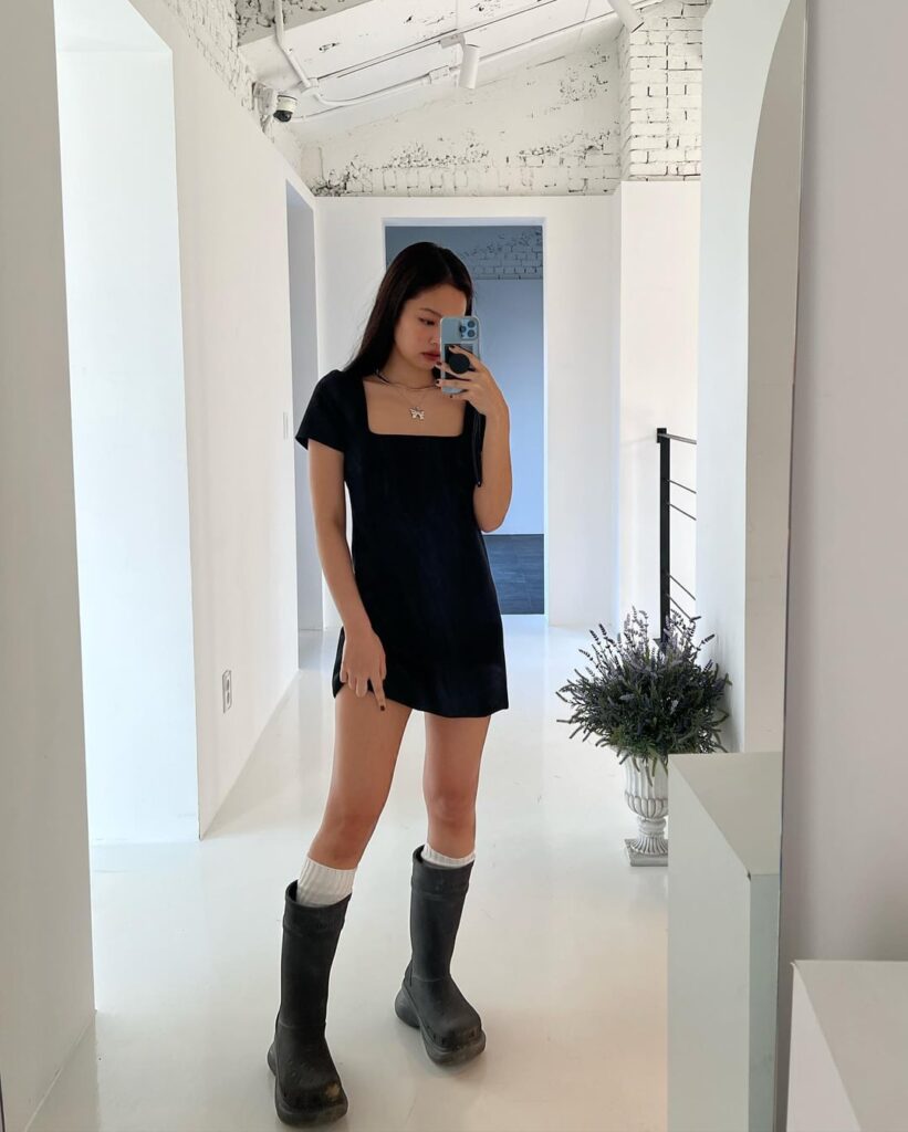 220404 Jennie Instagram Update