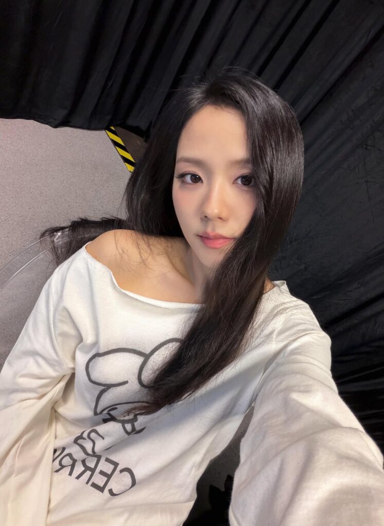 251215 JISOO APP Chat Update
