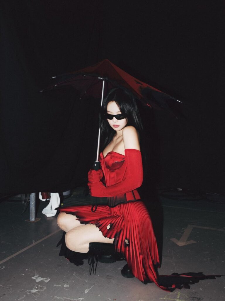 Jennie Instagram Update with BLACKPINK - 251209