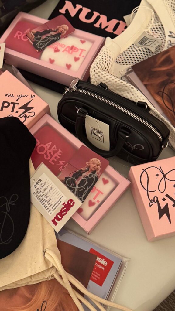251208 ROSÉ (numberoneHQ) X Update