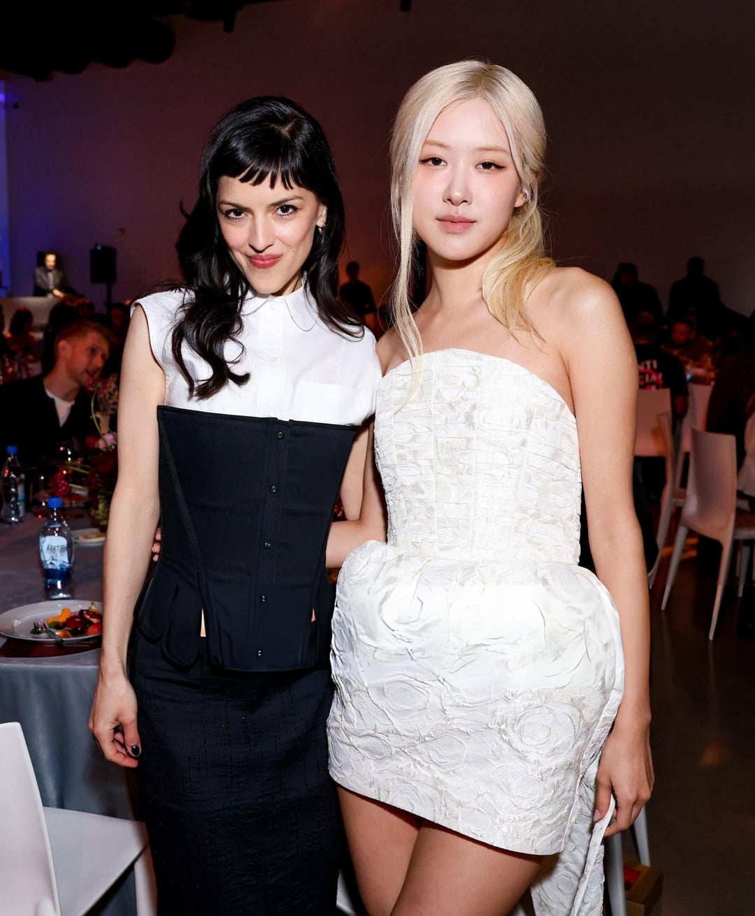 251206 Rosé w/ Maria Zardoya @ Variety’s Hitmakers Event