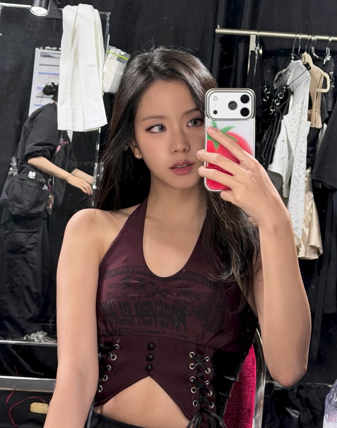 251206 Jisoo IG Update