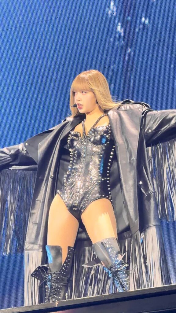 251130 Lisa