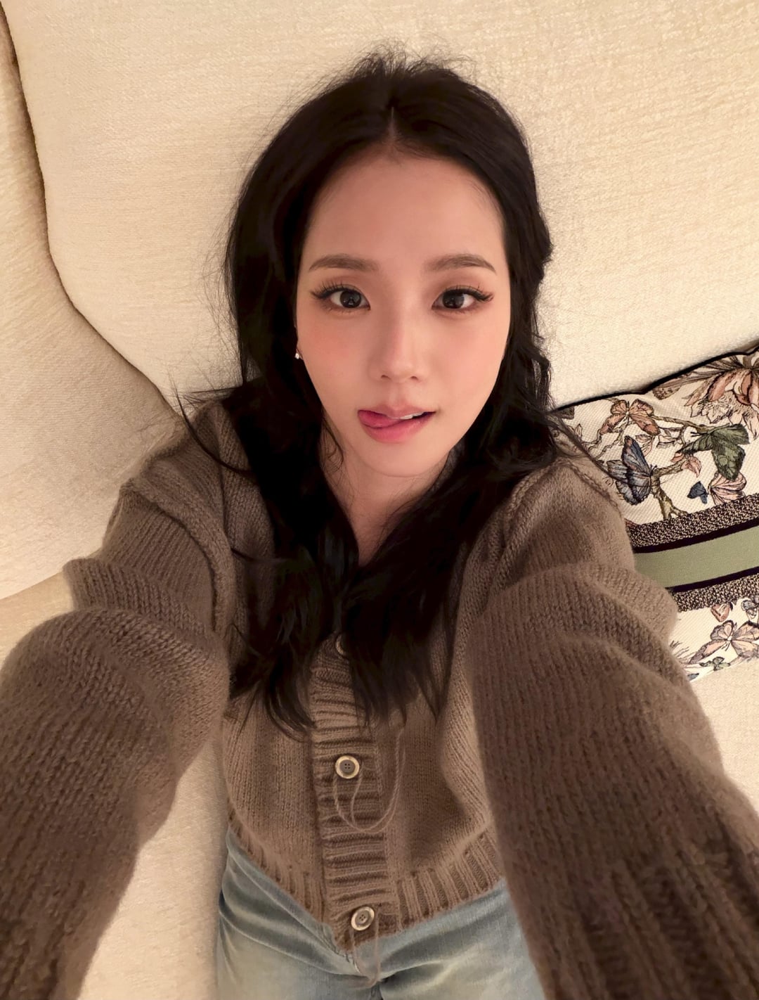 251216 JISOO APP Chat Update