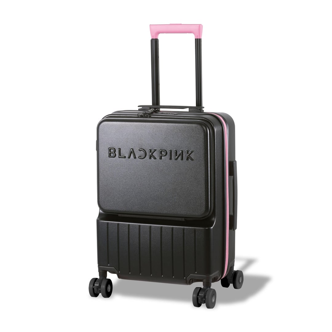 251203 BLACKPINK WORLD TOUR [DEADLINE] IN JAPAN: Suitcase