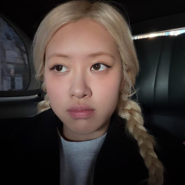 260105 ROSÉ IG Story Update