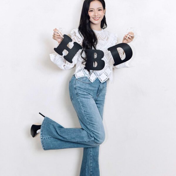 260103 Happy Birthday Jisoo!