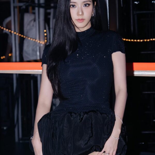 260128 Jisoo Weibo Update