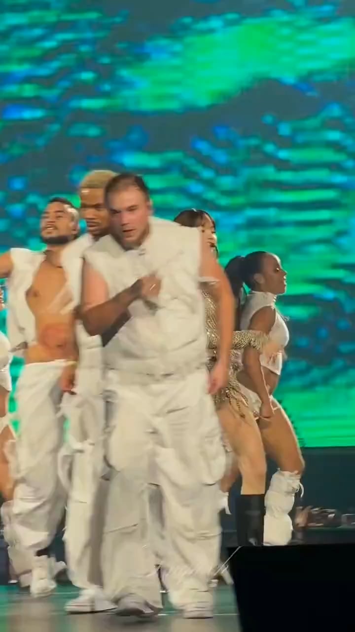 260125 Lisa: FUTW Day 2 in Hong Kong