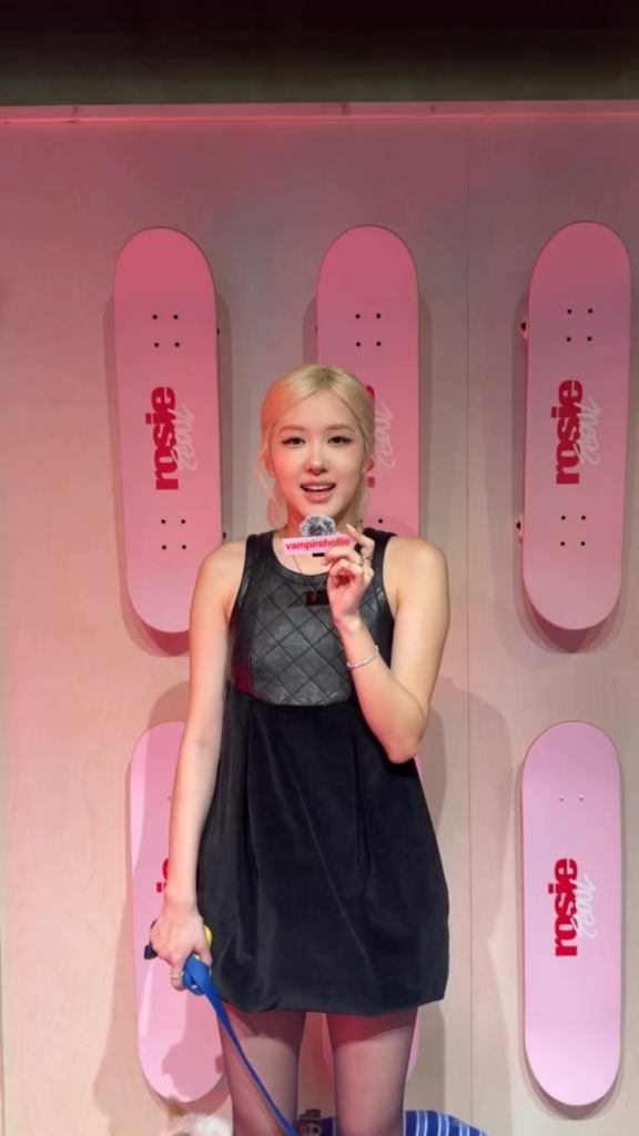 260130 Rosé (vampirehollie) IG Update