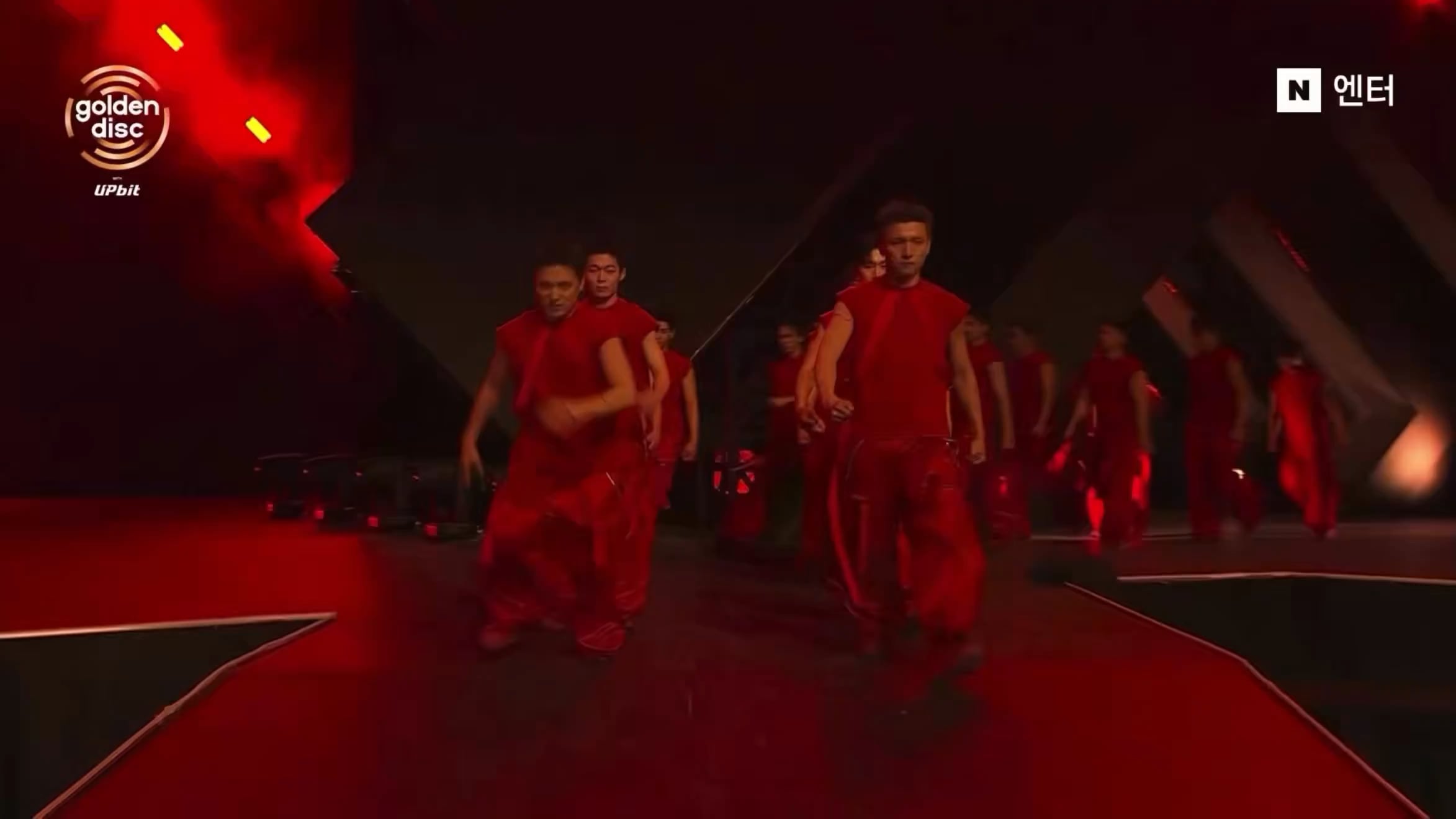 260110 JENNIE - ‘Filter’ + ‘Damn Right’ + ‘like JENNIE’ @ The 40th Golden Disc Awards