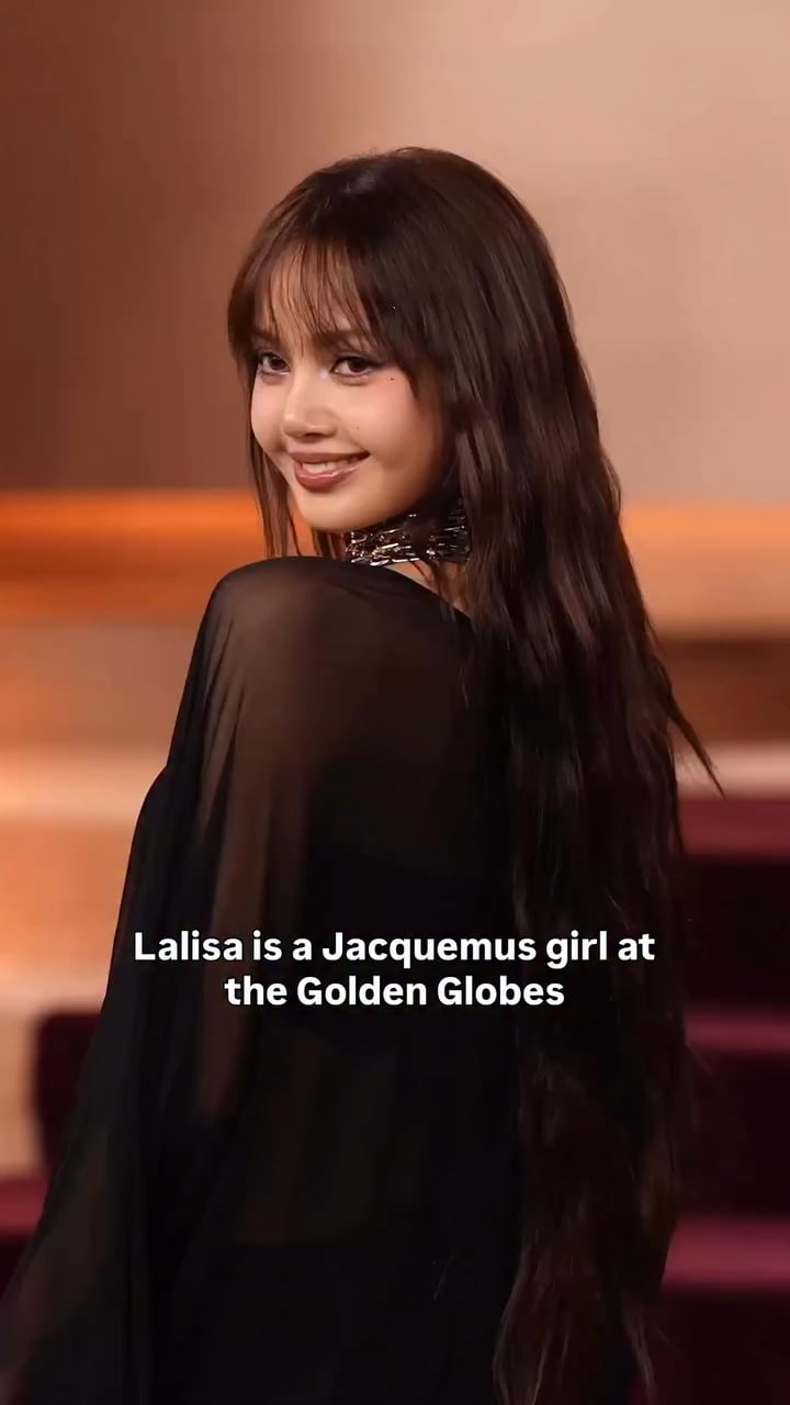 260112 Lisa continues to dominate the red carpet, this time in a chic, sheer gown by none other than Jacquemus.