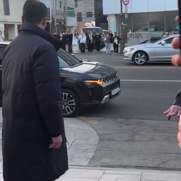 260122 Rosé & Hank arrived at the ‘rosie’ Pop-up in Seoul