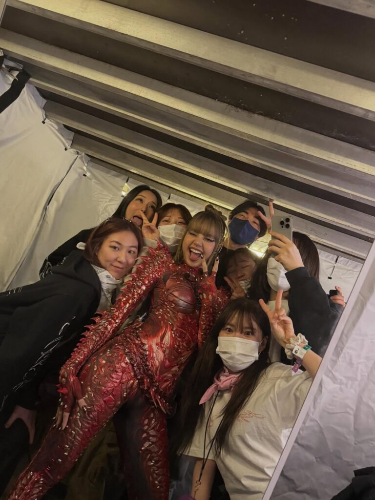 260105 emjanggg IG Update w/ Lisa