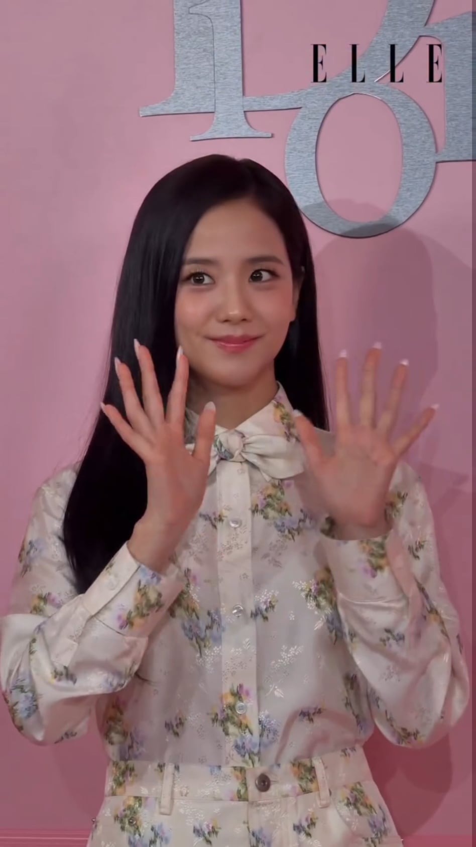 260119 Jisoo @ Dior Addict Pop-Up in Tokyo