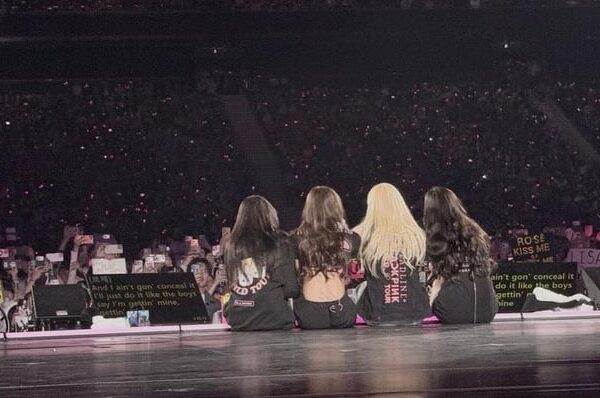 260128 Jisoo IG Update w/ Rosé, Jennie, & Lisa