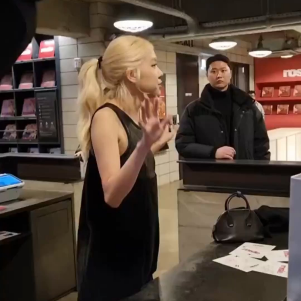 260122 Rosé @ ROSÉ - One Year of rosie Encore Pop-up store in SEOUL