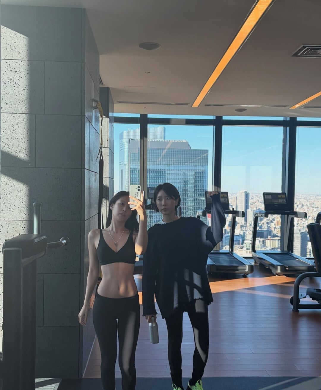 260125 han__ji_eun IG Update w/ Jennie