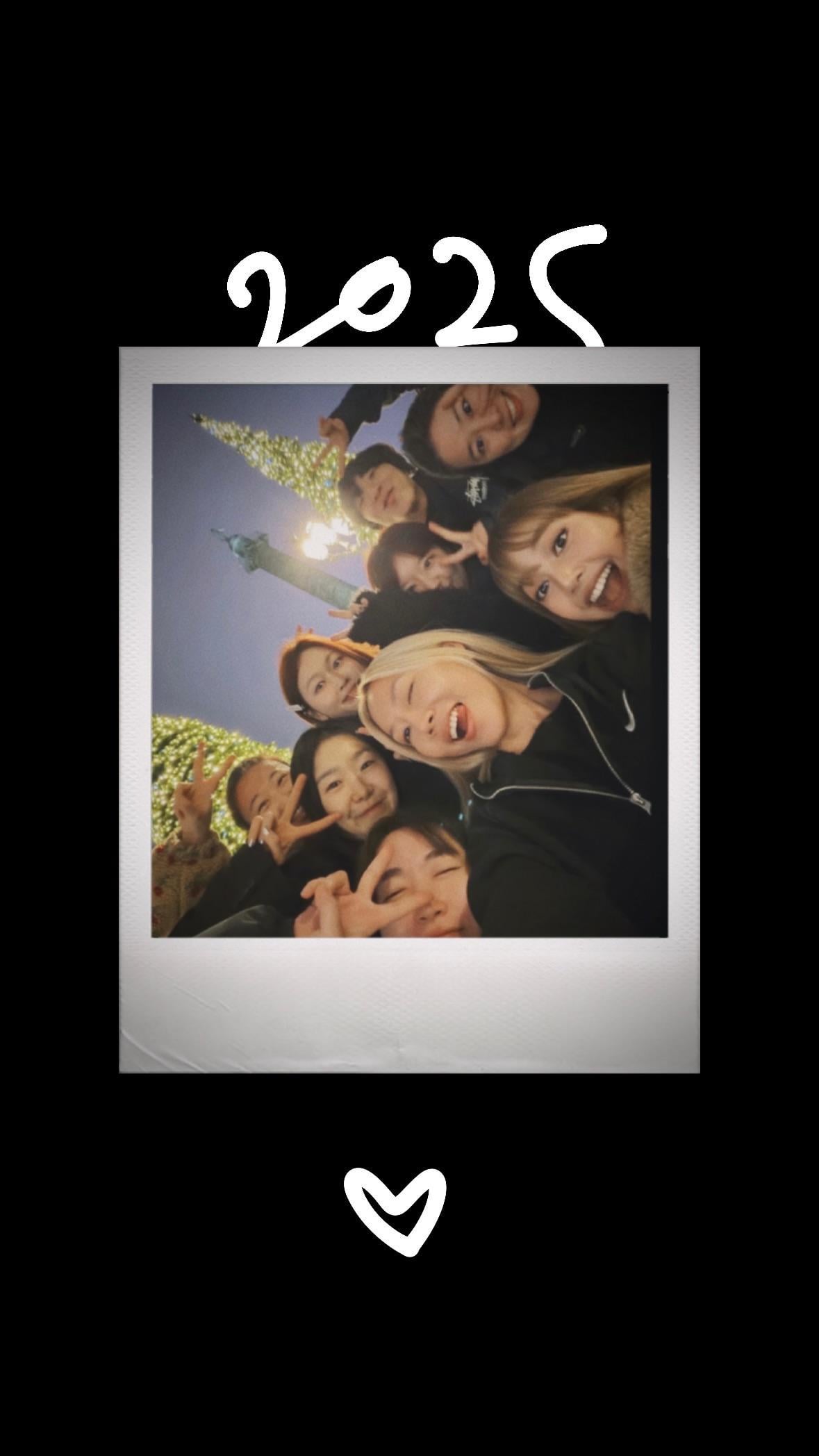 260104 ityitj IG Story Update w/ Lisa