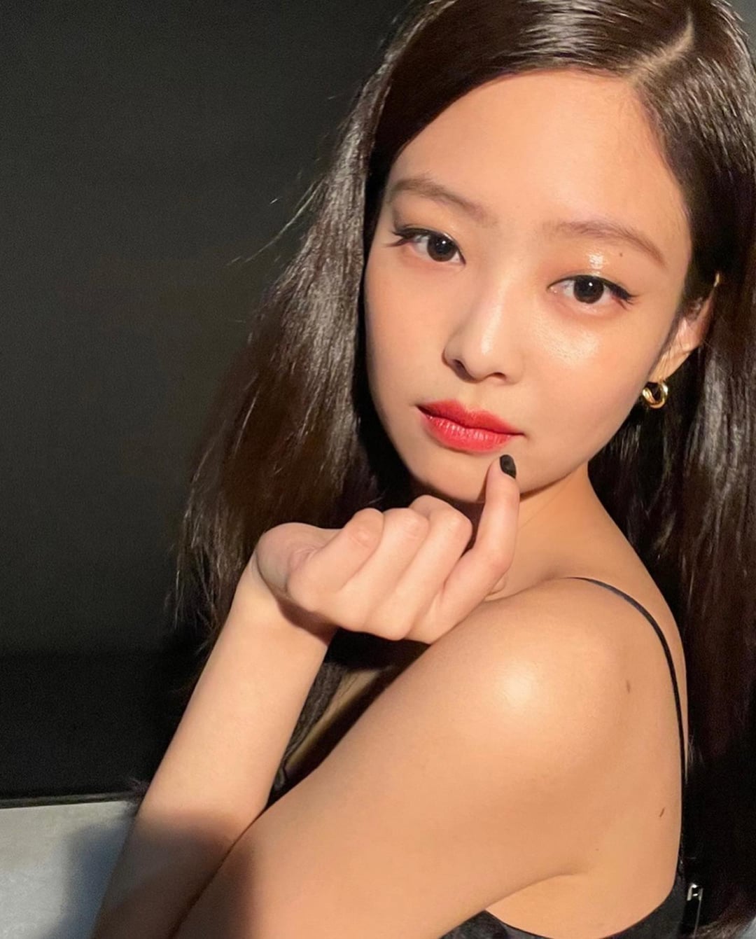 211130 Jennie Instagram Update