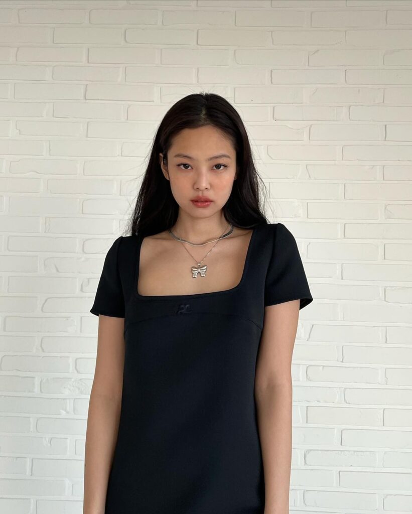220404 Jennie Instagram Update