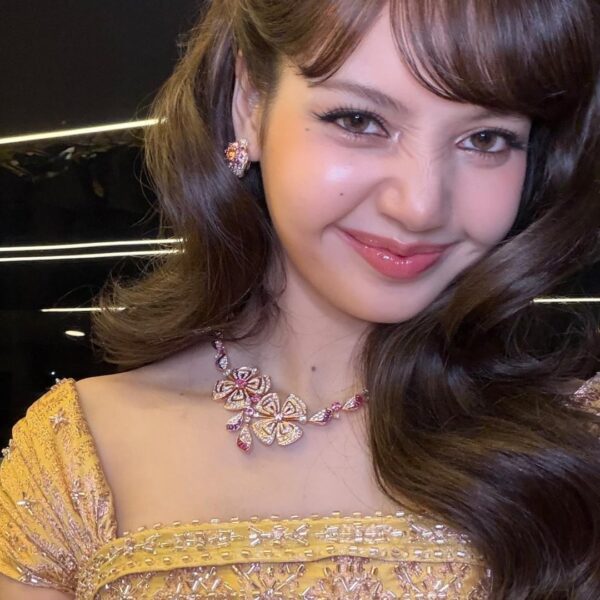 260129 Lisa IG Story Update