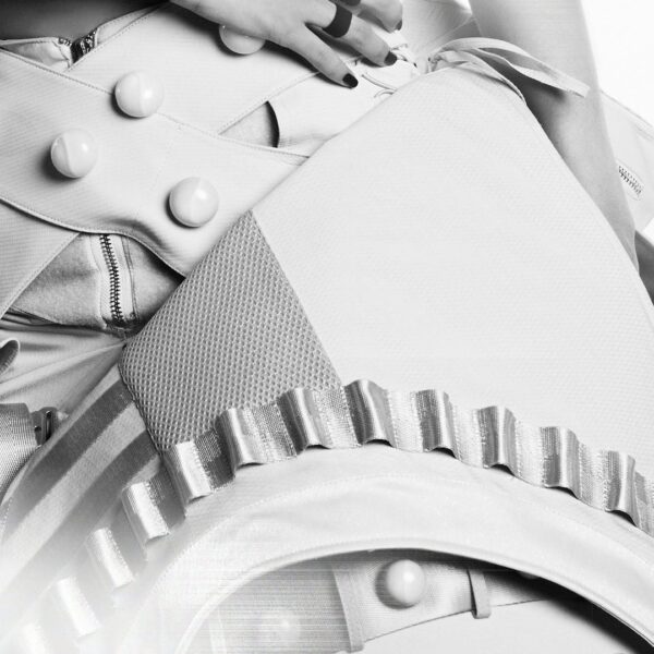 ROSÉ | BLACKPINK [Deadline] Concept Teaser fit is called the ‘Military Wedding Dress’ by designer Aojierou