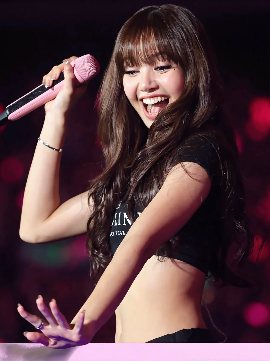 Lisa at Deadline Tokyo Tour