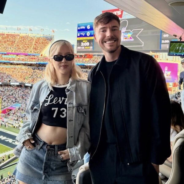 260209 Rosè and Mr. Beast at the Super-bowl 🏈