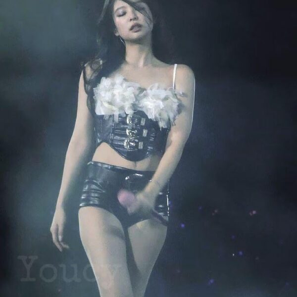 251025 Jennie at the Deadline World Tour in Bangkok Day 2