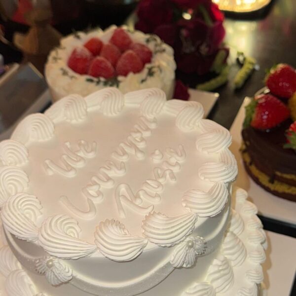 260212 Joan IG Story Update w/ ROSÉ