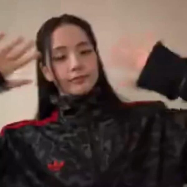 260228 Jisoo & Jennie IG Live [RAW]