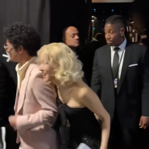 260201 ROSÉ w/ Bruno Mars @ The 68th Annual Grammy Awards Backstage