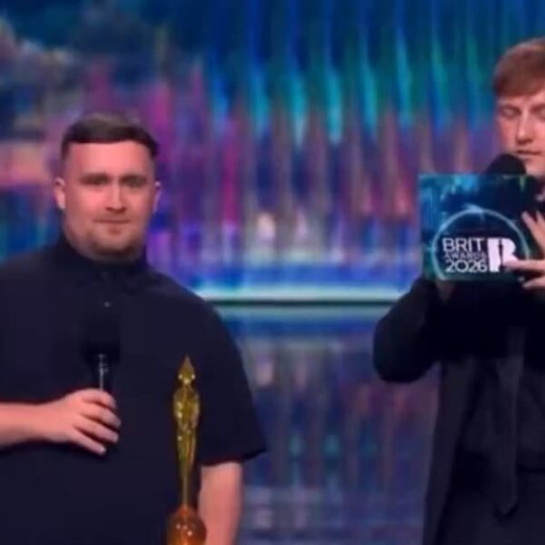 260228 ROSÉ & Bruno Mars - ‘APT.’ wins ‘International Song of The Year’ @ The BRIT Awards 2026!