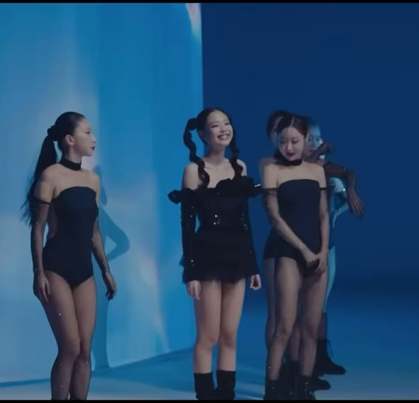 JENNIE You and Me Behind the Scenes